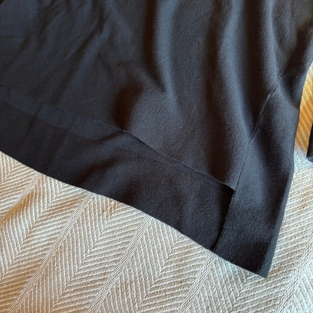 Eileen Fisher Black Wool Blend Oversized High Low Sweater Italian Yarn Large - Picture 4 of 9